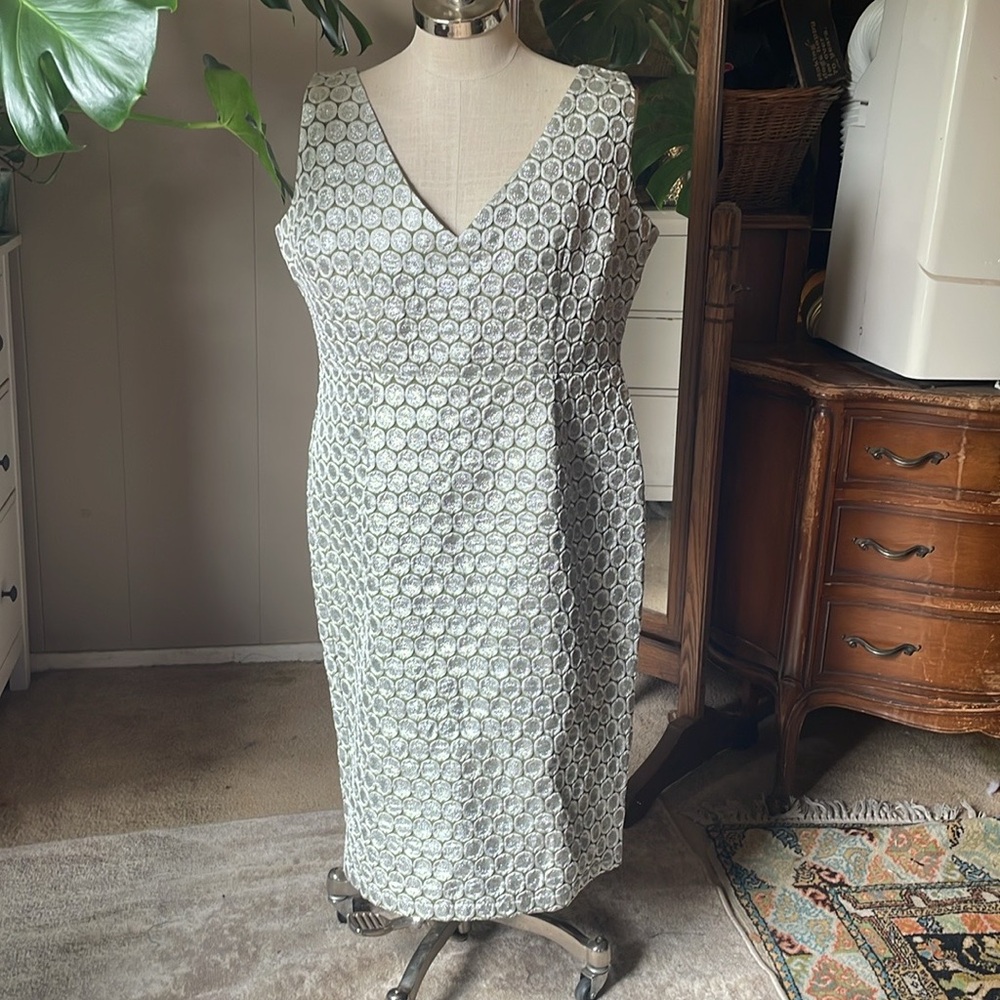 Tatyana Size 2X Gun Barrell Vintage Silver Metallic Pinup Pencil Dress